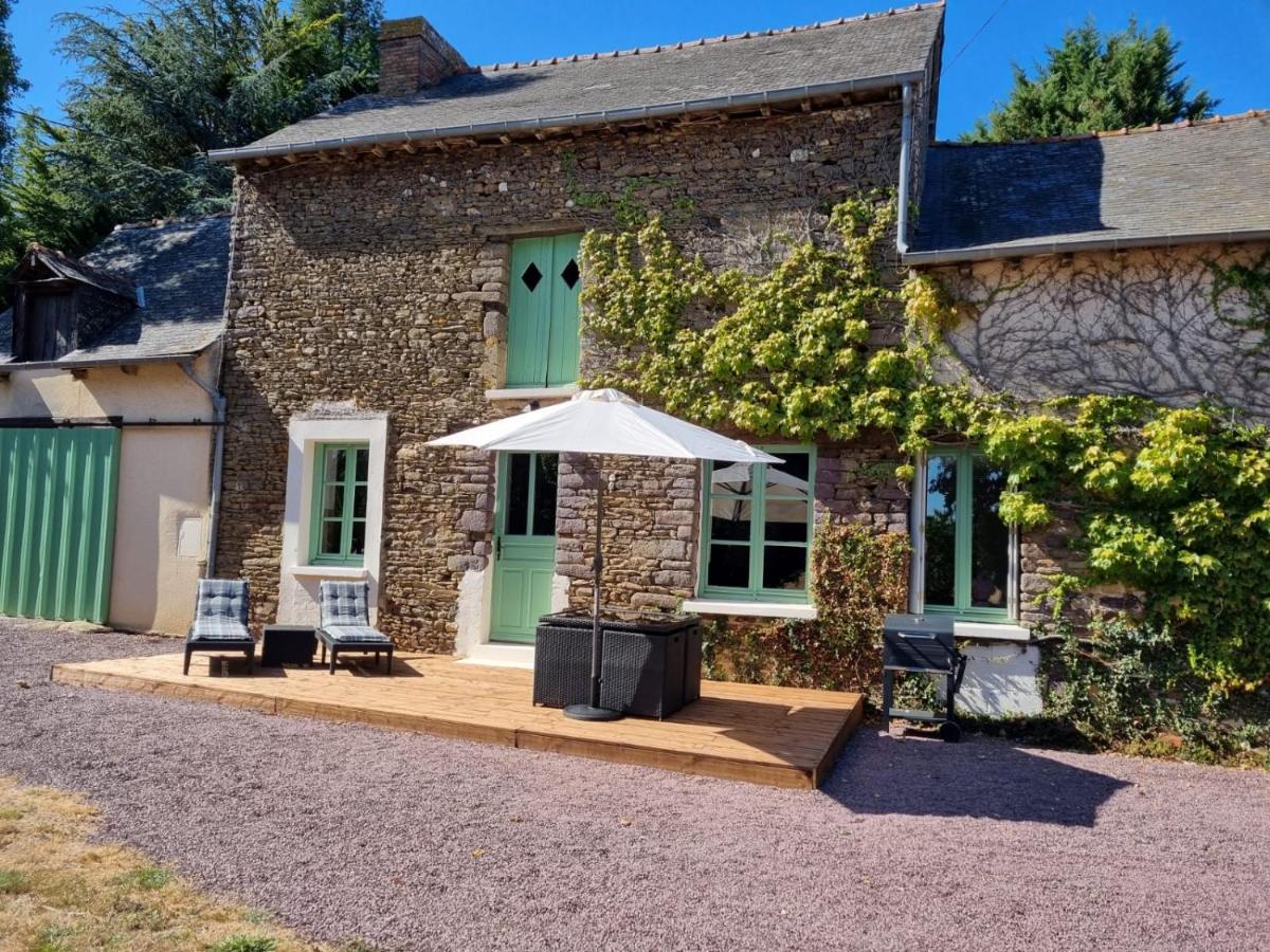 Holiday home Longere Independante Avec Terrain De Tennis Prive